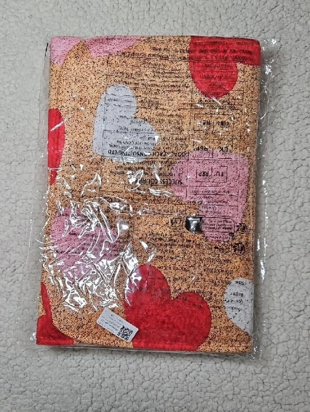 Heart Print Bath Mat - Red, Pink, White Hearts